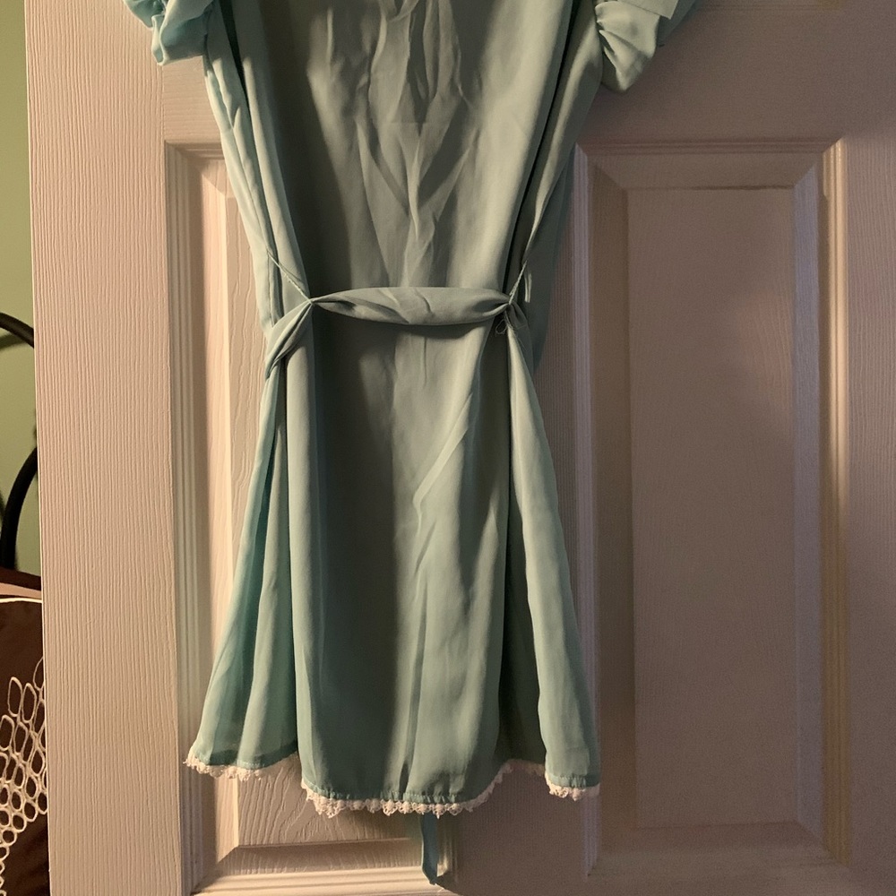 Dress - Picture 2 of 2